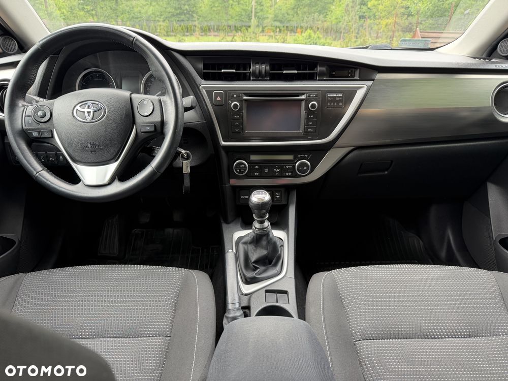 Toyota Auris 1.33 VVT-i Premium Comfort - 13