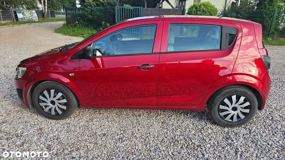 Chevrolet Aveo 1.2 LS - 8