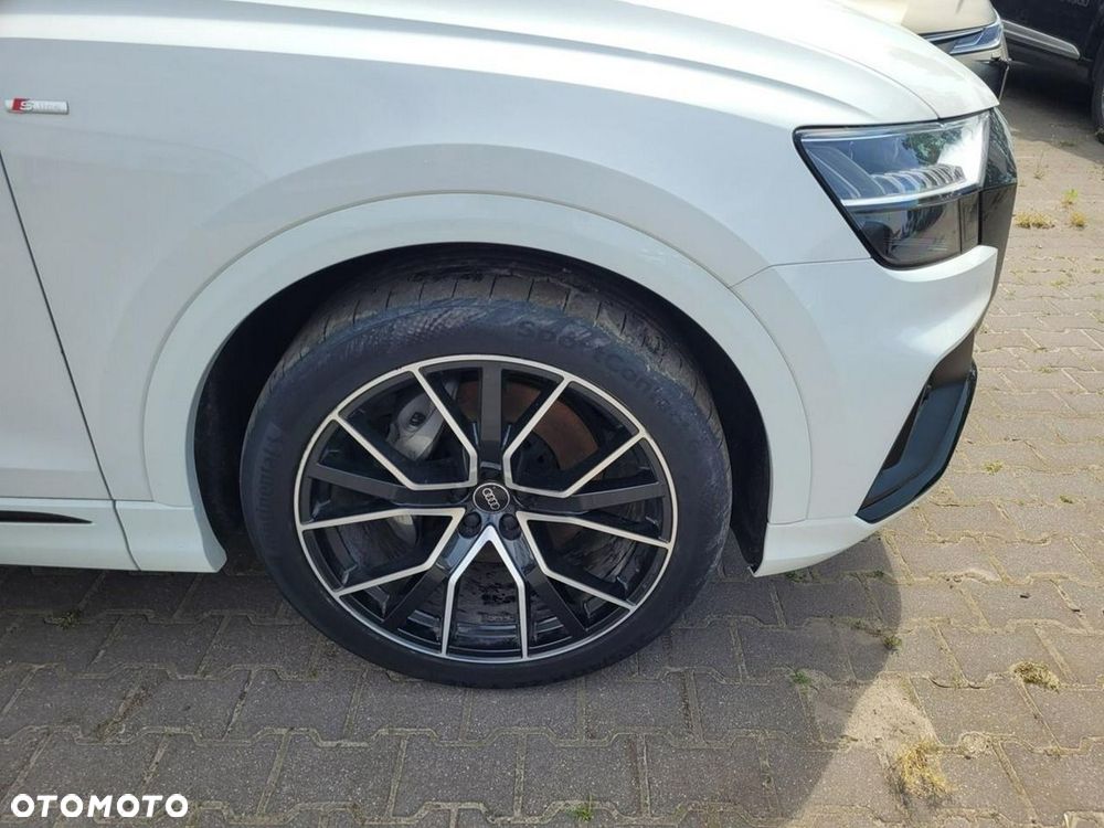 Audi Q8 - 25