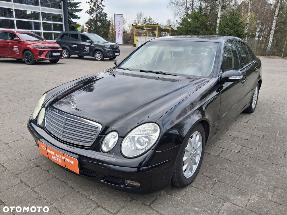Mercedes-Benz Klasa E 240 4-Matic Classic - 2