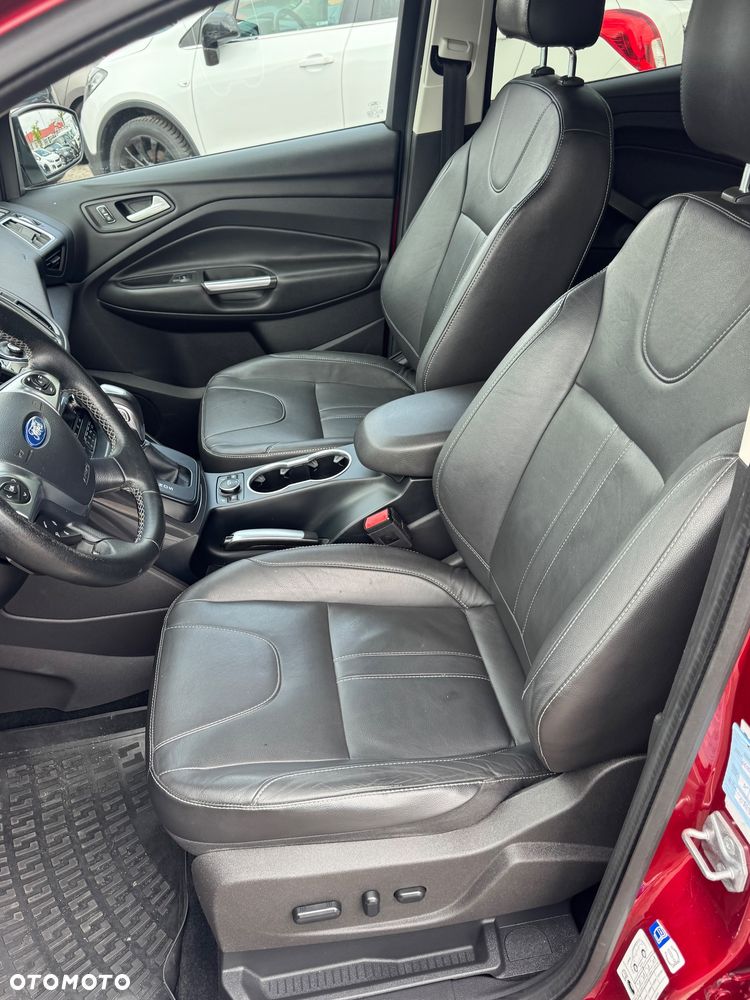 Ford Kuga 2.0 TDCi 4WD Titanium Plus - 14