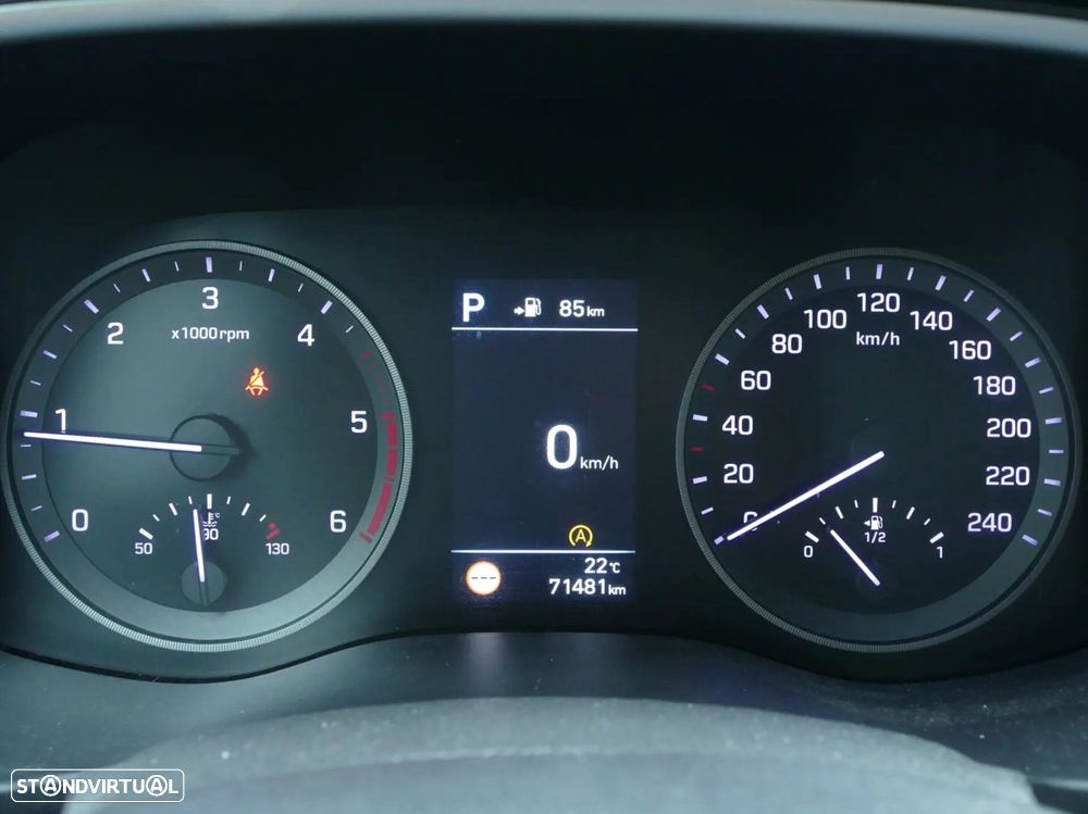 Hyundai Tucson 1.6 CRDi Premium DCT - 19
