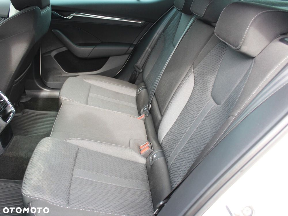 Skoda Octavia - 13