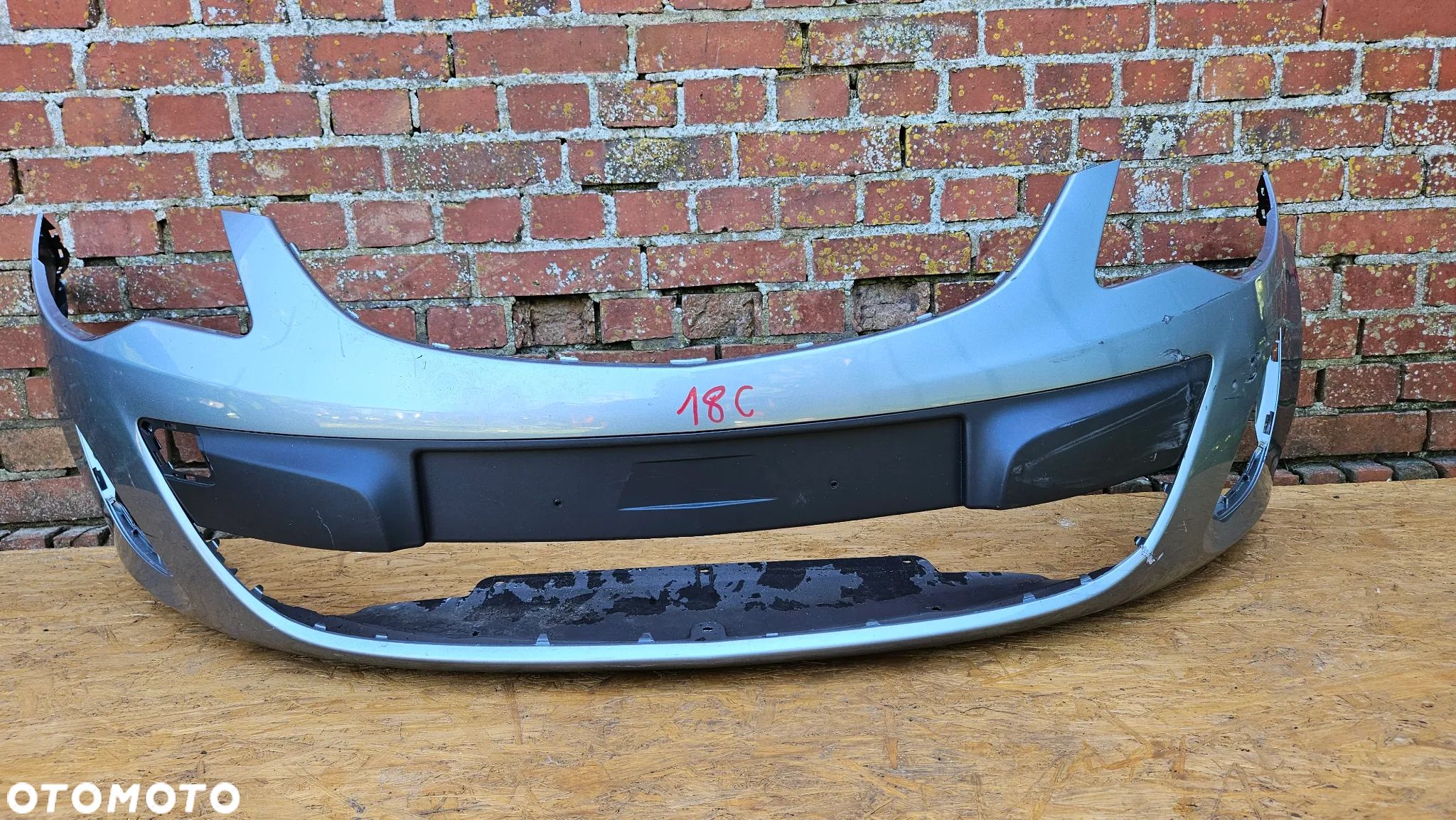 OPEL CORSA D 2011-2014 LIFT Zderzak przód Zderzak przedni 13285996 nie naprawiany nie spawany - 1