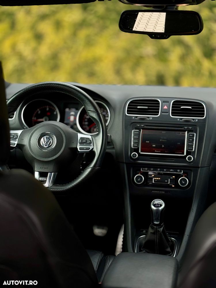 Volkswagen Golf 2.0 TDI DPF GTD - 13