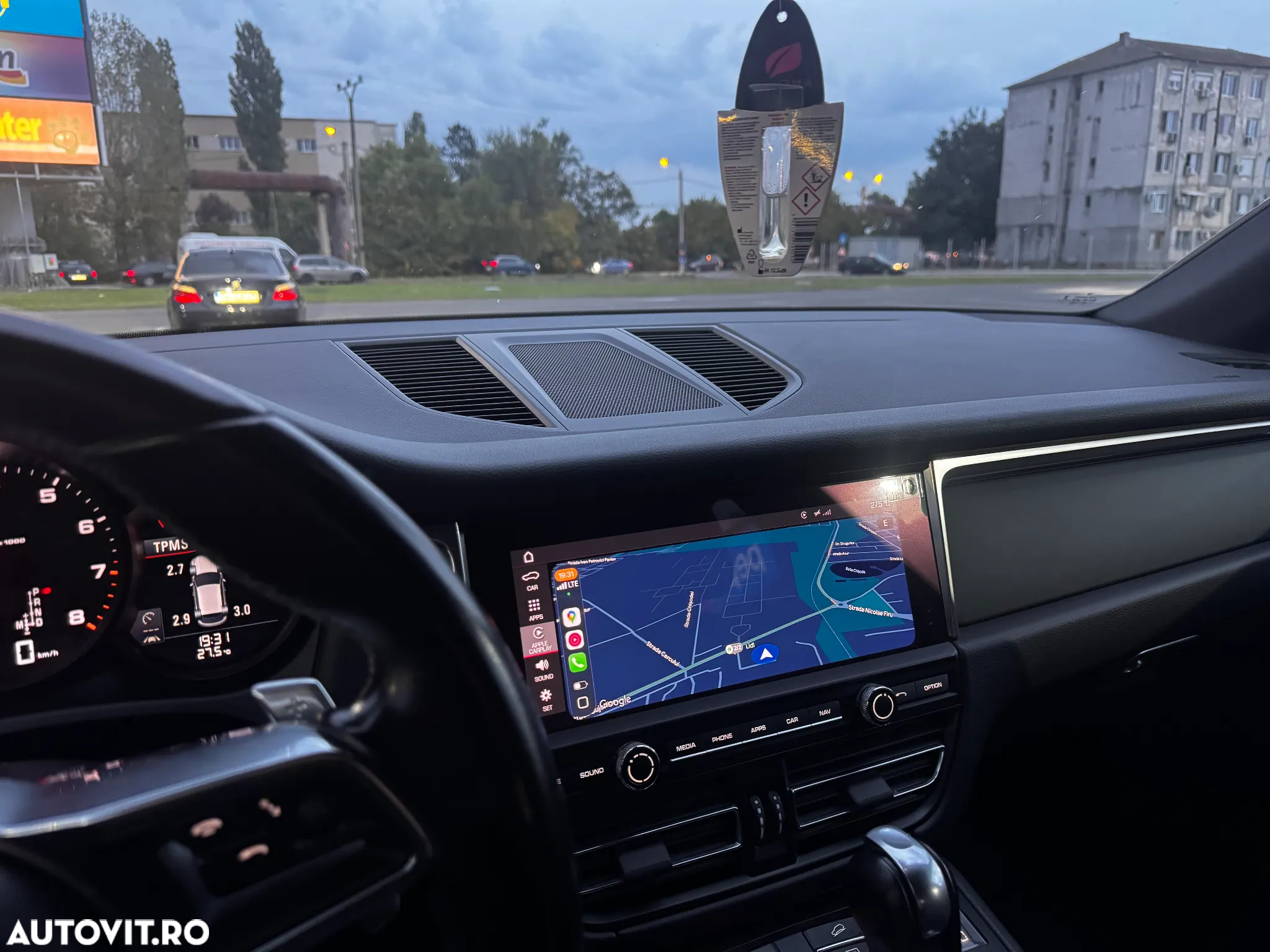 Porsche Macan Standard - 15