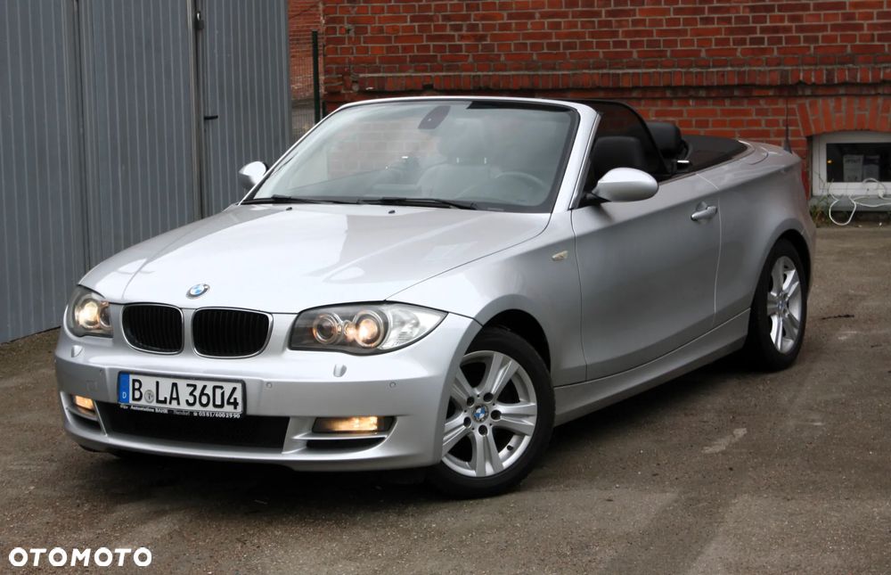 BMW Seria 1 120i Limited Edition Lifestyle mit M Sportpaket - 1