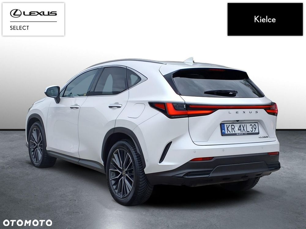 Lexus NX 350h Omotenashi AWD - 4