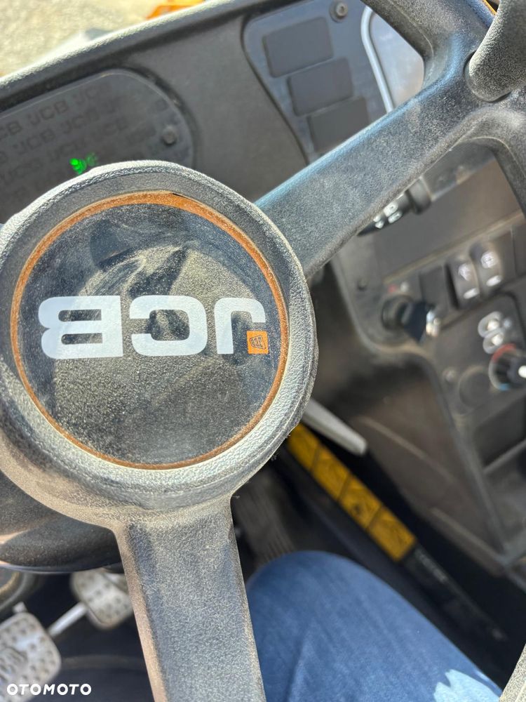 JCB 535.95 - 8