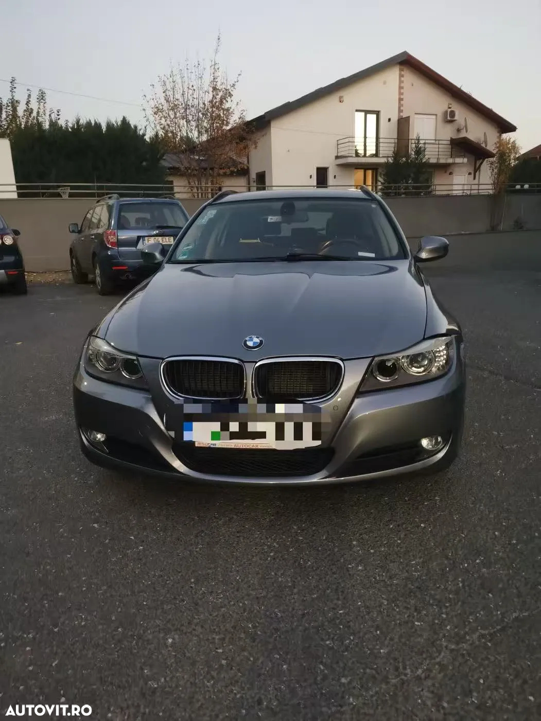BMW Seria 3 318d - 4