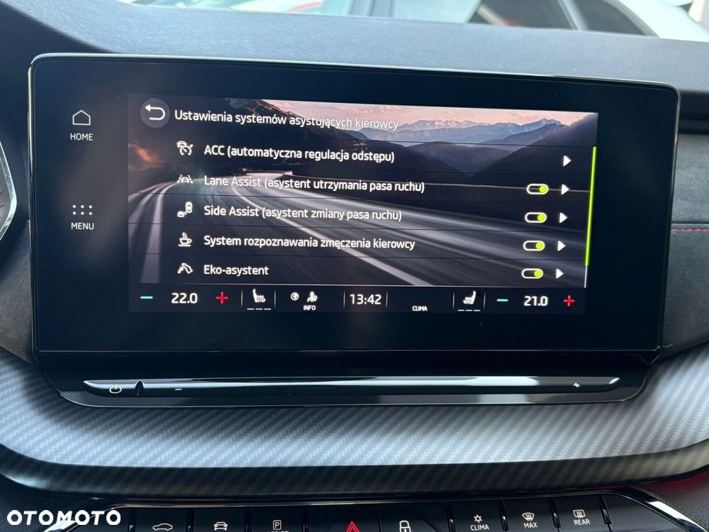 Skoda Octavia 2.0 TSI RS DSG - 27