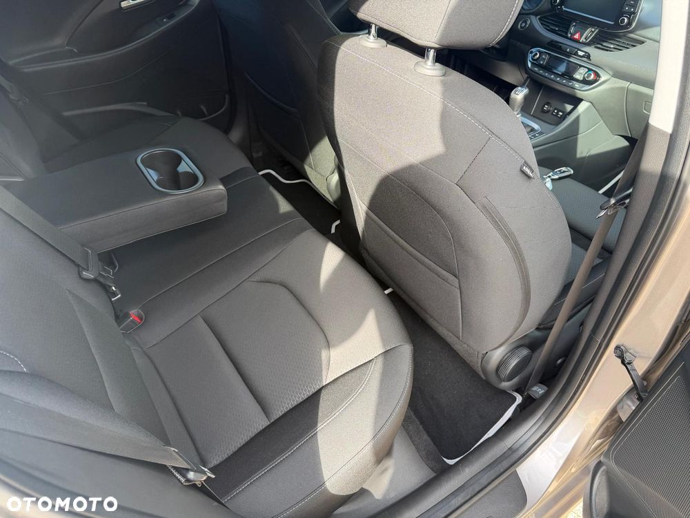 Hyundai i30 1.6 CRDI Prime - 17