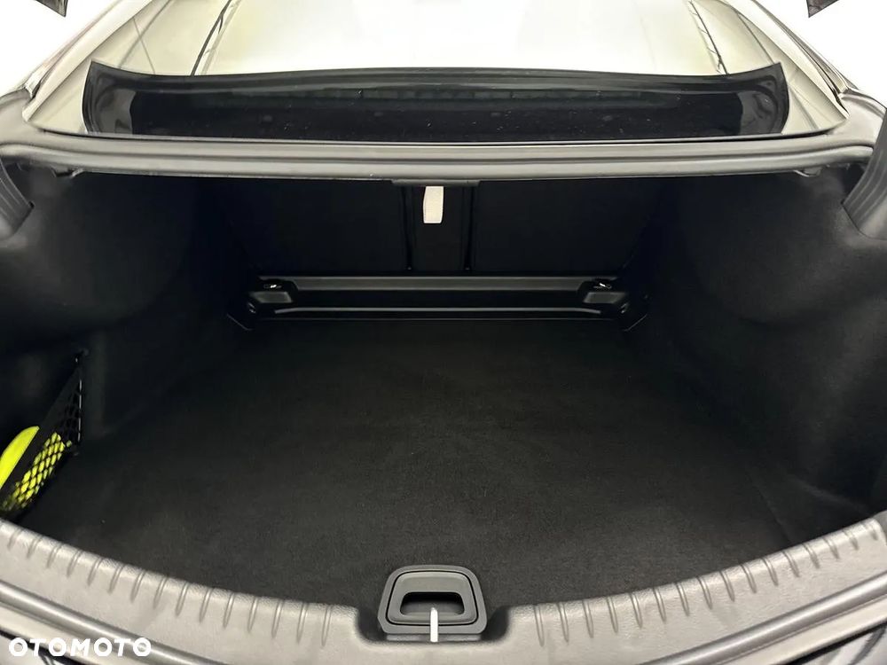 Mercedes-Benz CLE - 21