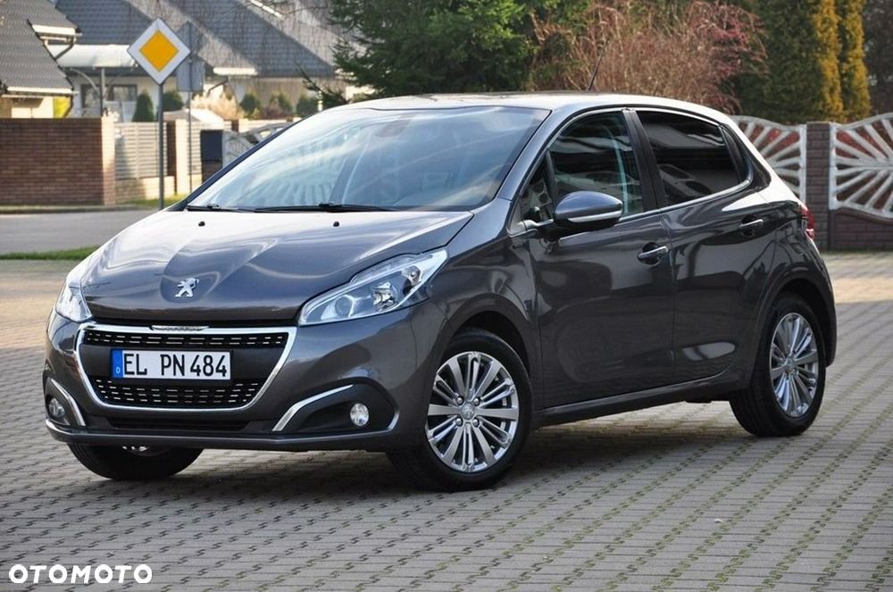 Peugeot 208 PureTech 82 Stop & Start Signature - 4