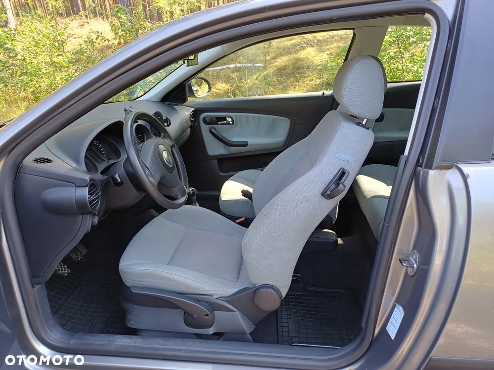 Seat Ibiza - 8