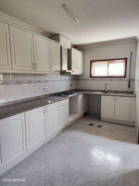 Arrenda-se apartamento em Alfena - Grande imagem: 2/10