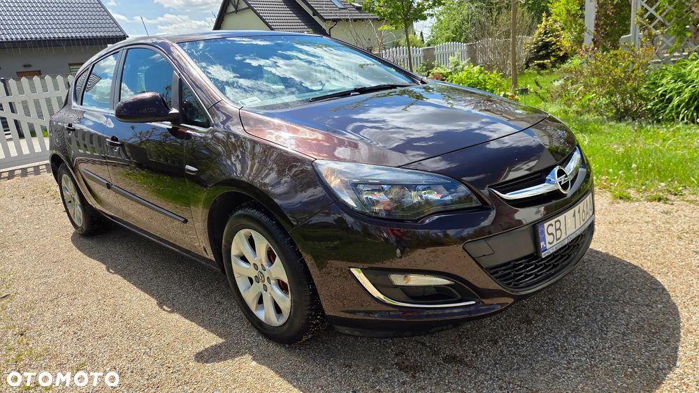 Opel Astra - 2
