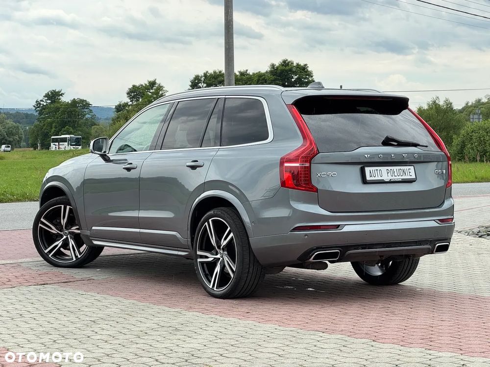 Volvo XC 90 D5 AWD R-Design 7os - 4