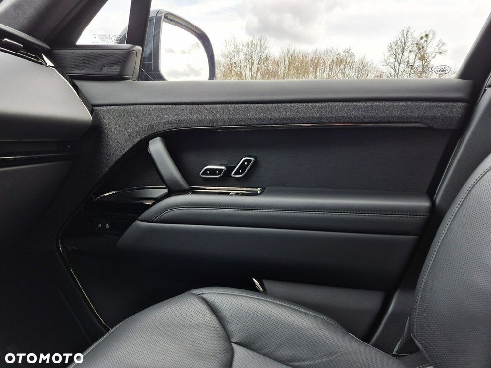 Land Rover Range Rover Sport - 35