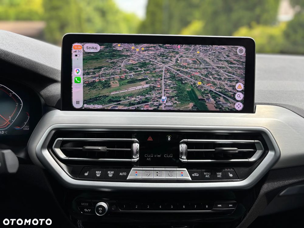 BMW X3 xDrive20d - 11