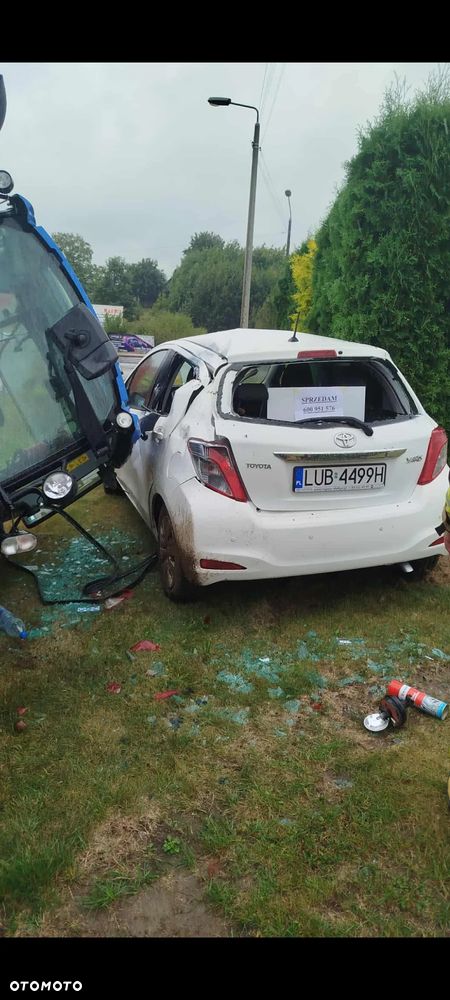 Toyota Yaris 1.0 Luna - 2