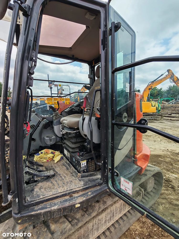 Hitachi ZX 85 - 23