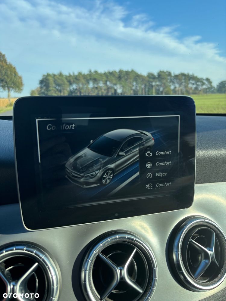 Mercedes-Benz CLA 200 d 7G-DCT AMG Line - 20