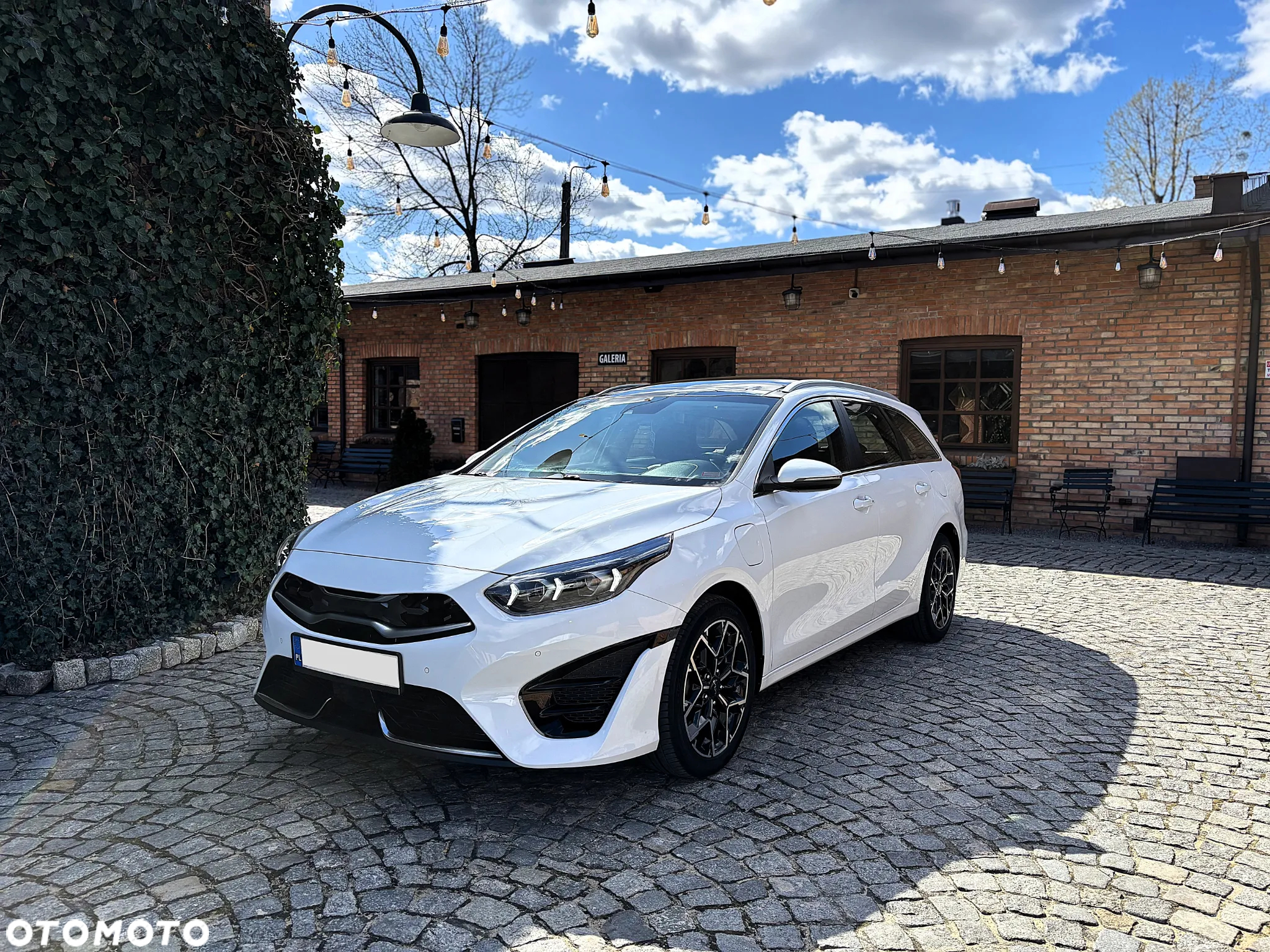 Kia Ceed SW 1.6 GDI DCT OPF Plug-in-Hybrid Platinum Edition - 36