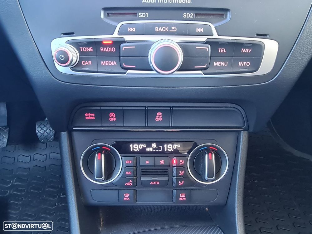 Audi Q3 2.0 TDI Design - 17