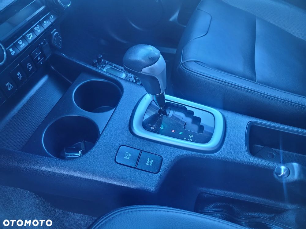 Toyota Hilux - 24