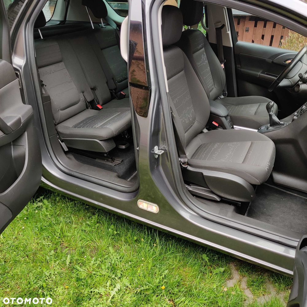 Opel Meriva - 4