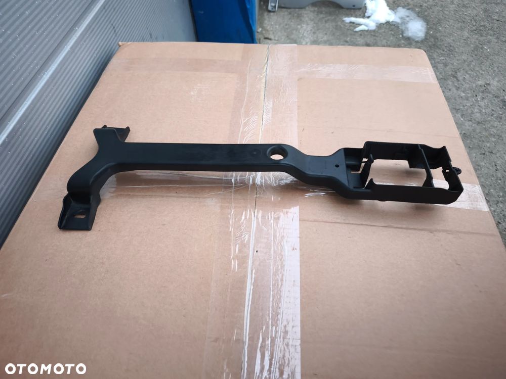 Mocowanie modułu radaru a9108805600 Mercedes-Benz Sprinter w907 - 2