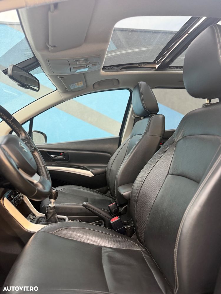 Suzuki SX4 S-Cross 1.6 DDIS 4x4 Comfort+ - 12