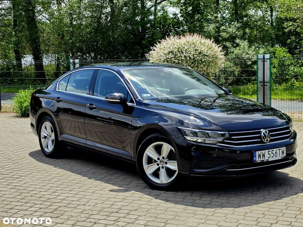 Volkswagen Passat - 21