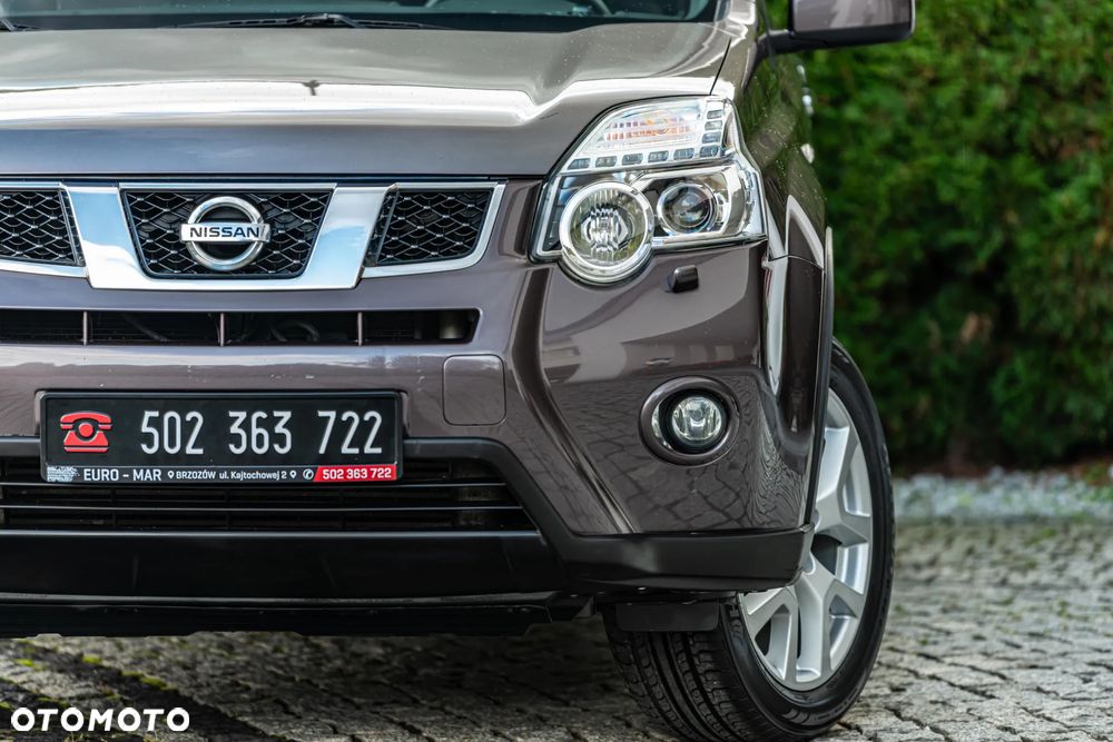 Nissan X-Trail 2.0 dCi 4x4 DPF SE - 10