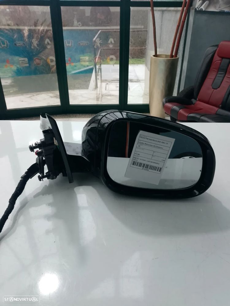 RETROVISOR DIREITO VOLVO V40 - 1