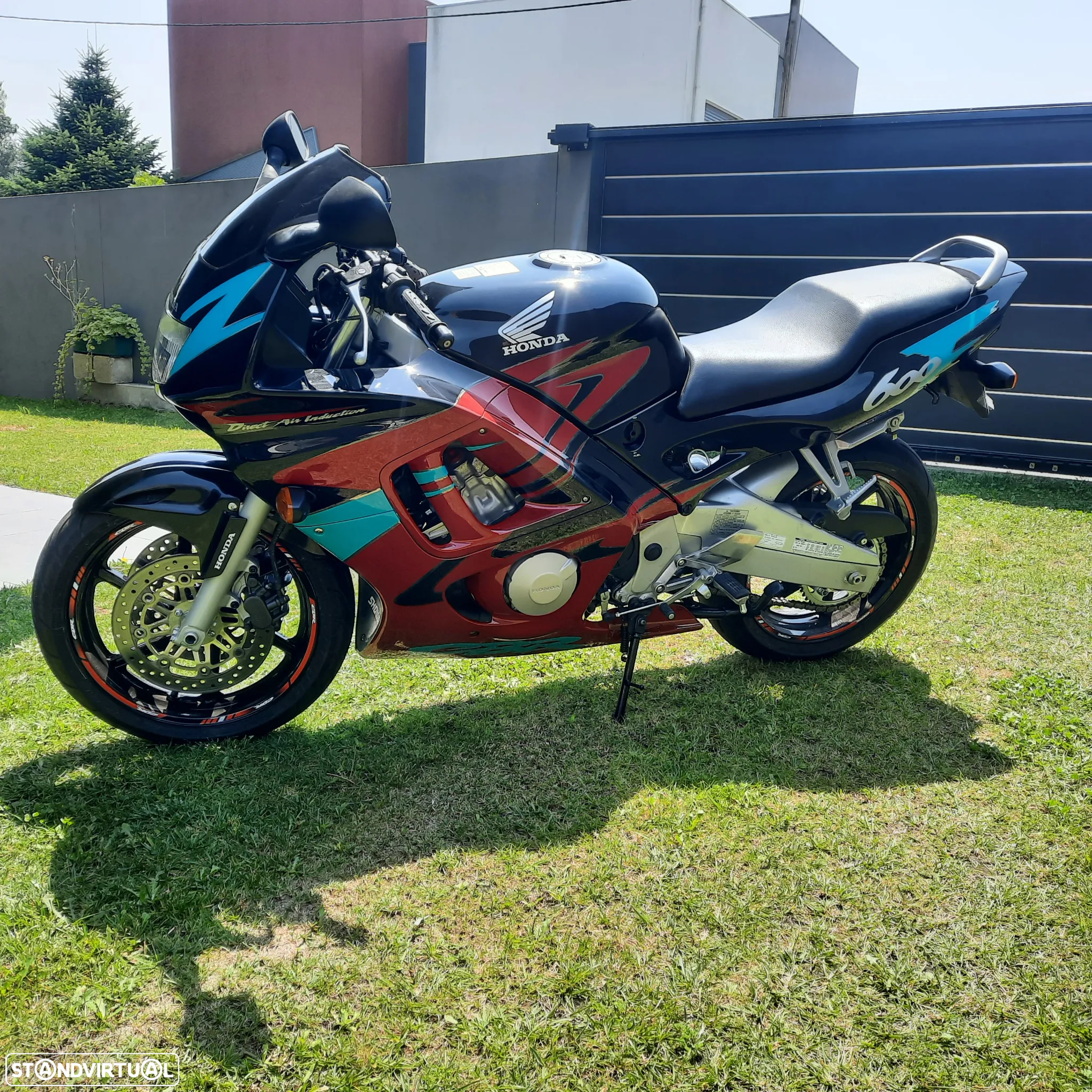 Honda CBR Cbr 600 f3 - 8