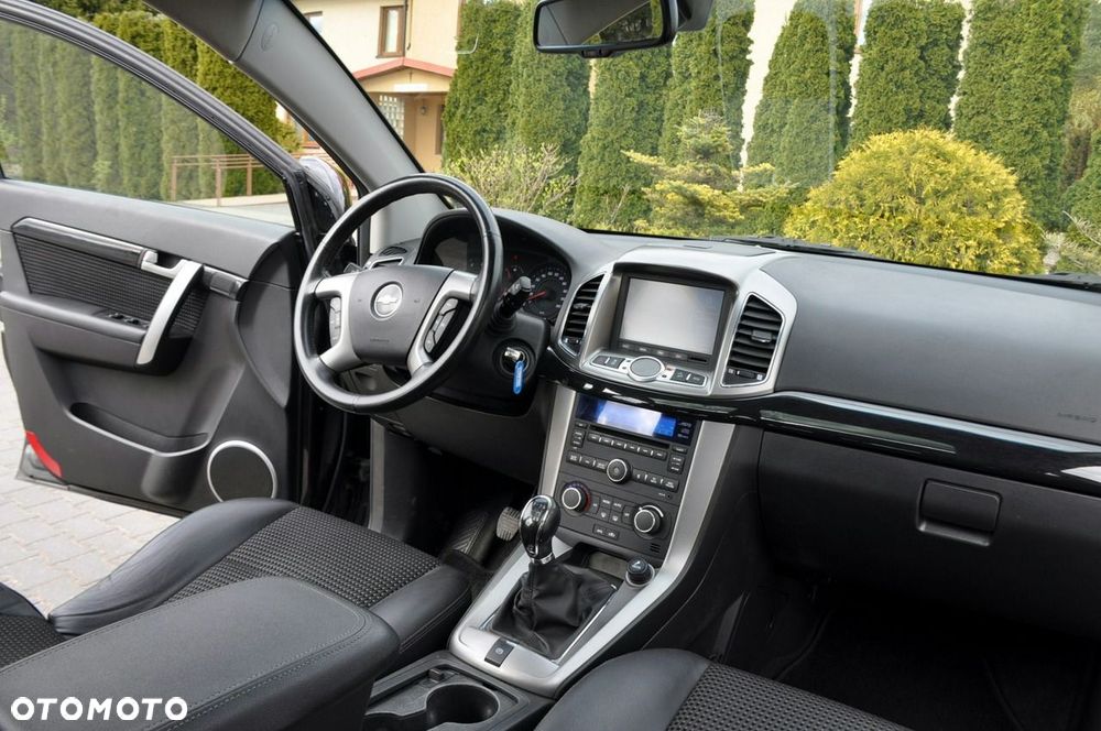 Chevrolet Captiva - 25