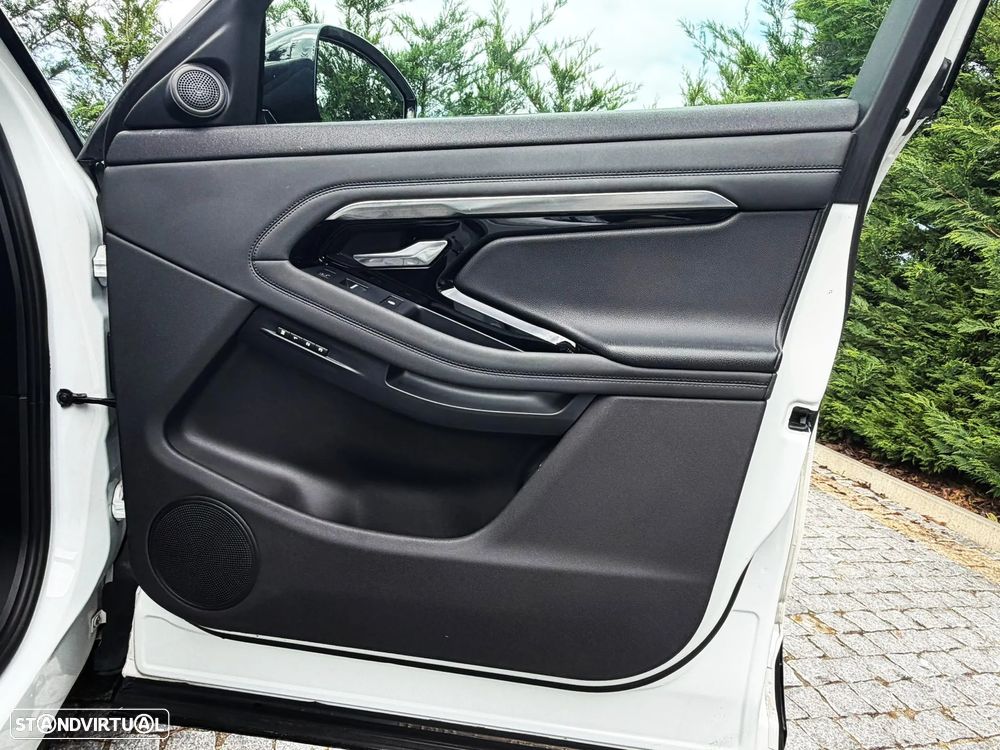 Land Rover Range Rover Evoque P300e R-Dynamic SE - 20