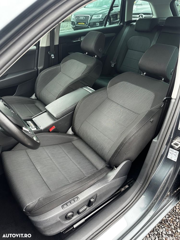 Skoda Superb Combi 1.6 TDI DSG Ambition - 20
