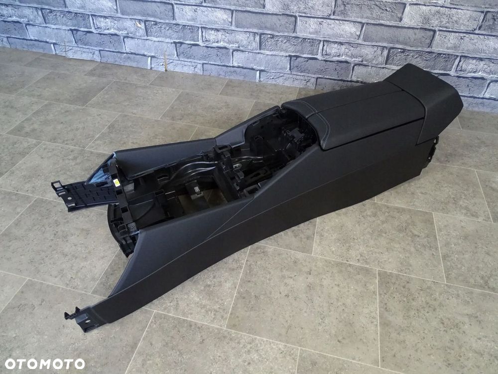 TUNEL ŚRODKOWY BMW 5 G60 G61 PODŁOKIETNIK SKÓRA SKÓRZANY CZARNY SCHWARZ - 2