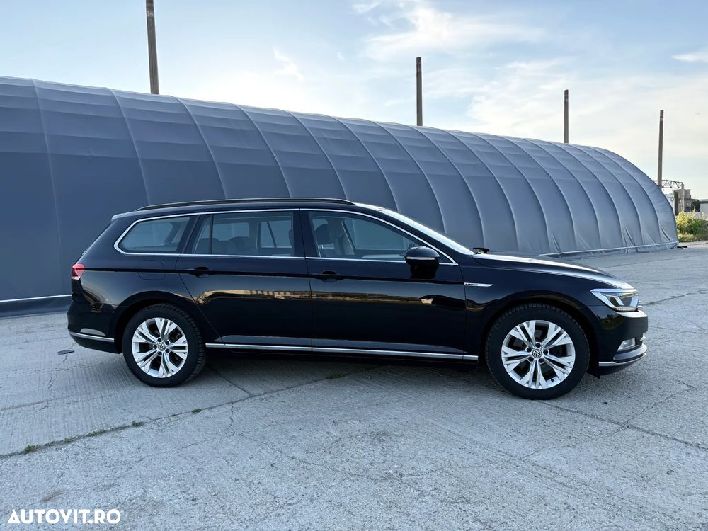 Volkswagen Passat 2.0 TDI DSG 4Motion Comfortline - 12