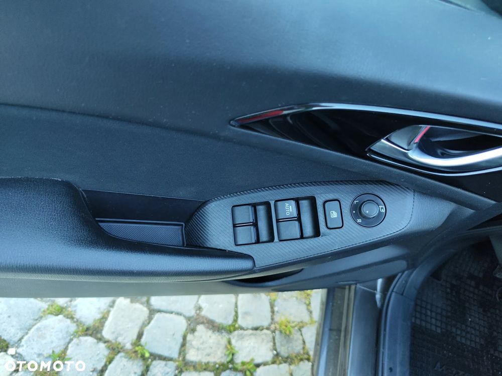 Mazda 3 SKYACTIV-D 150 Sports-Line - 14