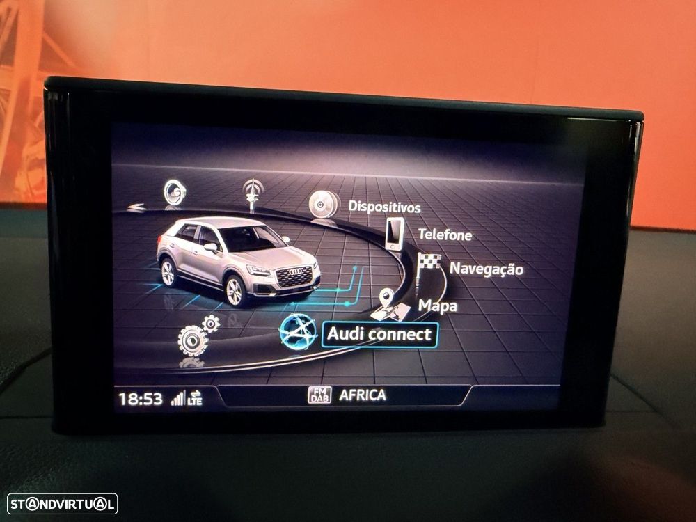 Audi Q2 1.0 TFSI Sport - 11