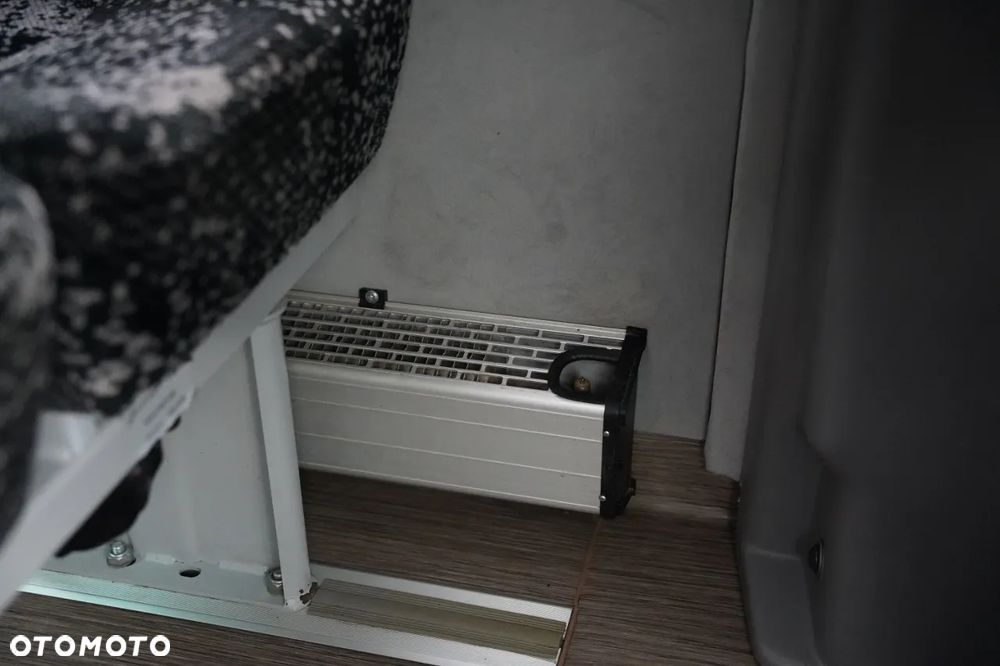 Mercedes-Benz SPRINTER 519 CDI / KLIMA / SPROWADZONY / - 36