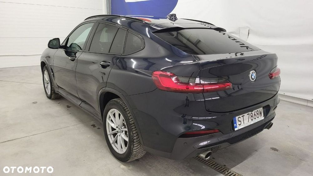 BMW X4 - 8