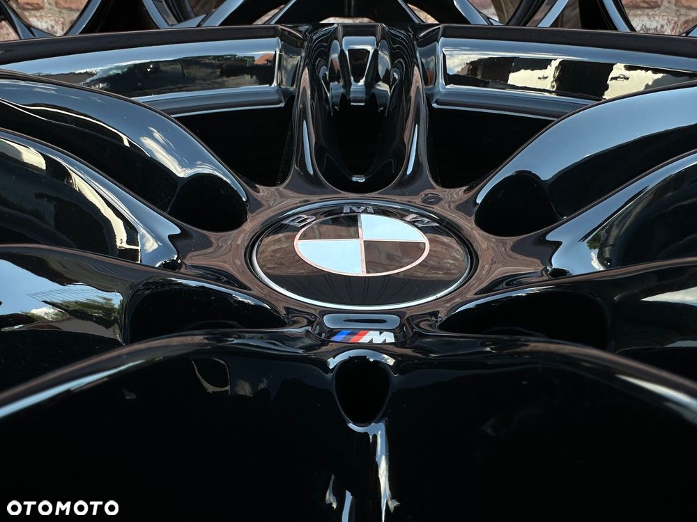 Oryginalne czarne felgi 18 BMW 5x120 M pakiet styling 613 F10 Z3 Z4 E46 X1 X3 E83 E90 F30 F32 F34 GT F01 F12 F20 E87 E60 xDrive 8j ET30 9j ET44 Performance - 17