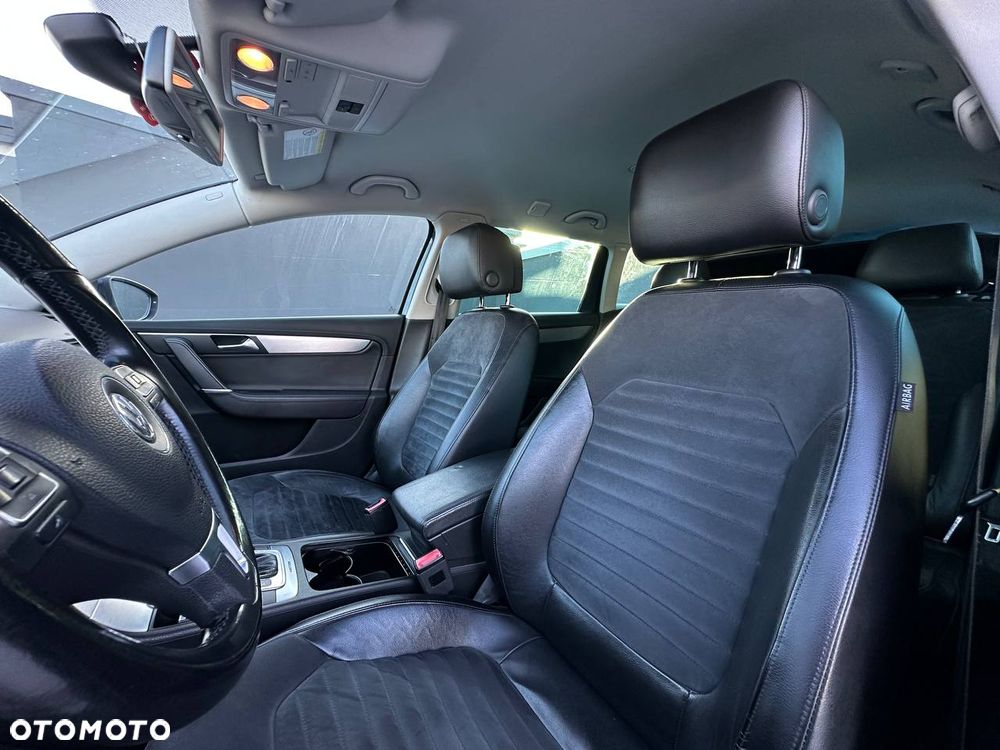 Volkswagen Passat 2.0 TDI DPF DSG 4Motion Comfortline - 12