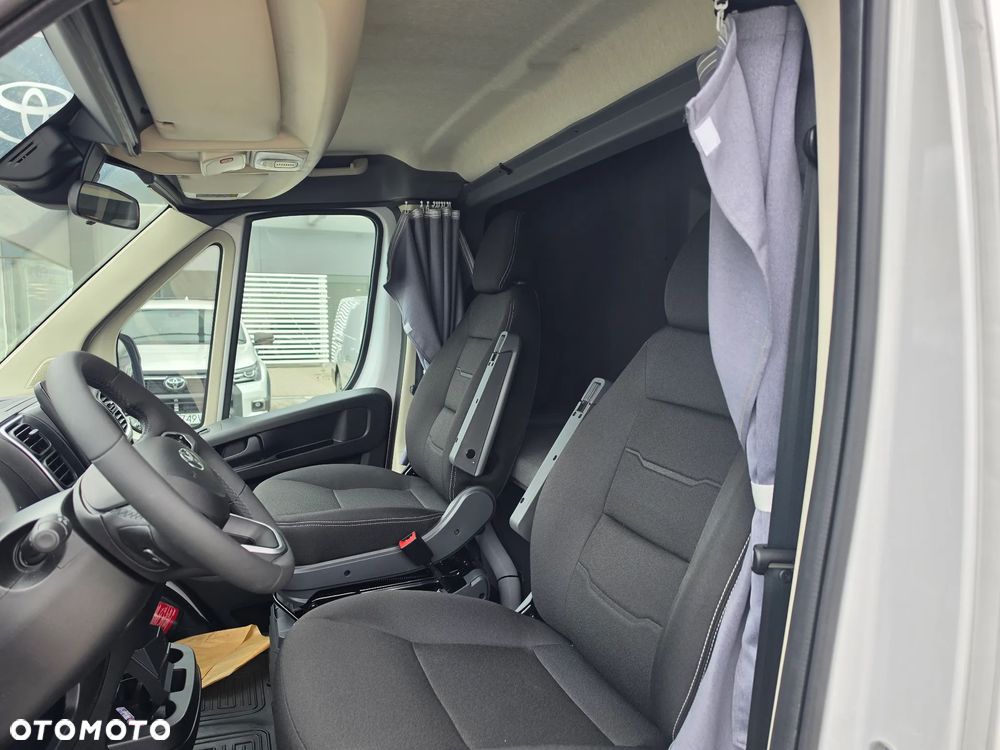 Toyota Proace Max - 14
