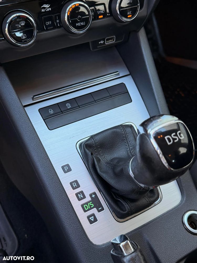 Skoda Octavia 1.6 TDI DSG Ambition - 24